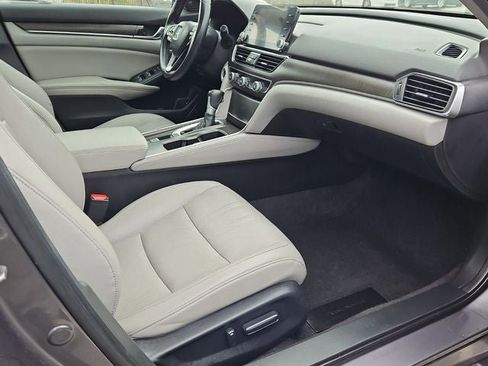 Used 2019 Honda Accord EX-L image 12