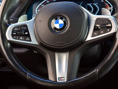 Used 2022 BMW X5 sDrive40i w/ M Sport Package RWD image 22
