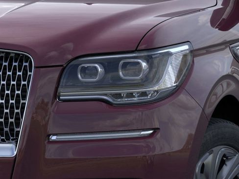 New 2024 Lincoln Navigator Reserve image 18