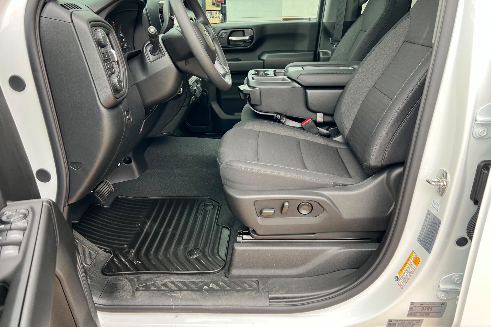 New 2026 Chevrolet Silverado 2500 Custom w/ Custom Value Package AWD/4WD image 18