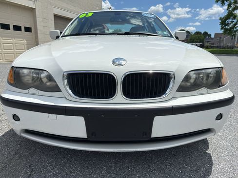 Used 2003 BMW 325xi Sedan AWD/4WD image 8