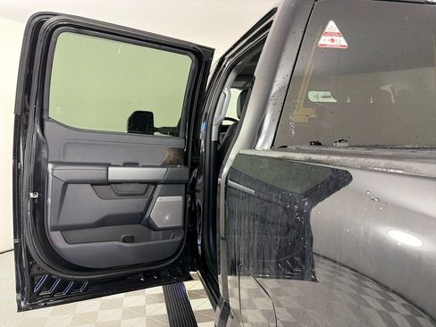 New 2026 Ford F250 Lariat w/ FX4 Off-Road Package image 12