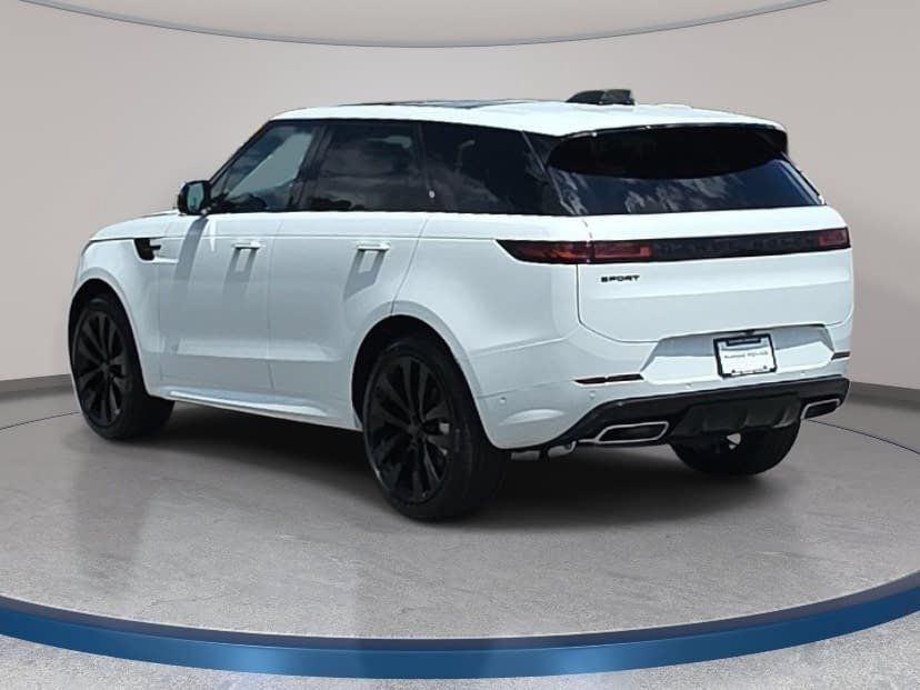 New 2026 Land Rover Range Rover Sport Dynamic SE AWD/4WD image 7