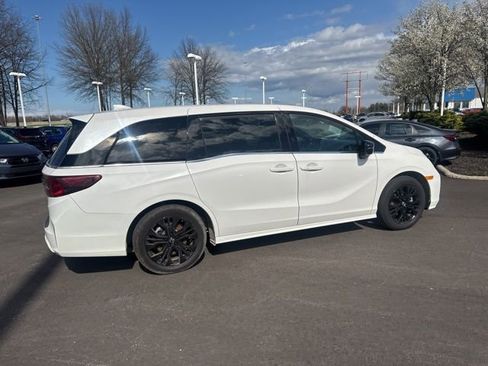 Used 2025 Honda Odyssey Sport-L image 13