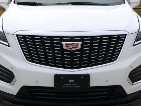 Used 2025 Cadillac XT5 Luxury w/ LPO, Floor Liner Package image 8