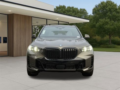 New 2026 BMW X5 sDrive40i w/ M Sport Package image 3