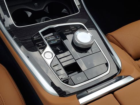 New 2026 BMW X5 xDrive40i w/ Executive Package image 20