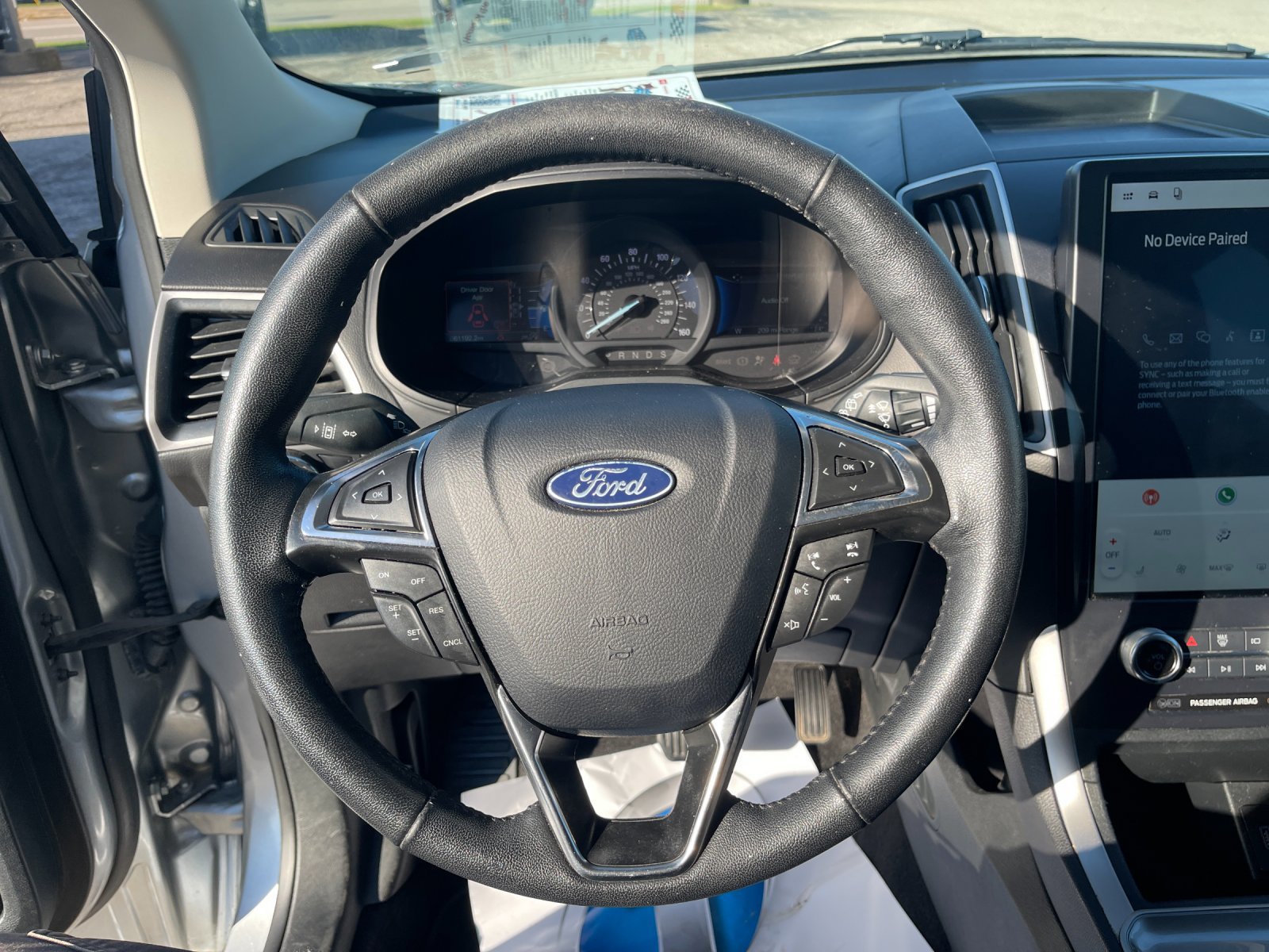 Used 2024 Ford Edge SEL AWD/4WD image 25