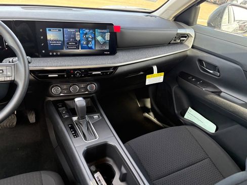 New 2026 Nissan Kicks S image 11