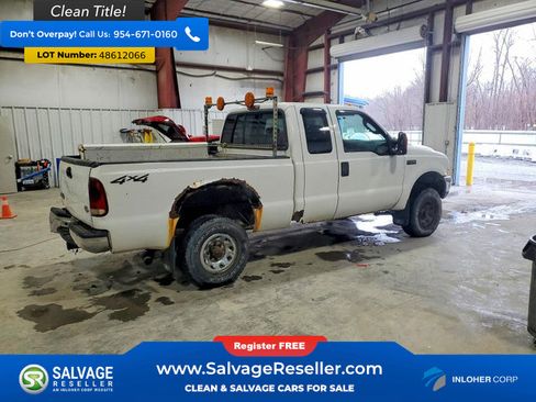 Used 2004 Ford F250 4x4 SuperCab Super Duty image 4