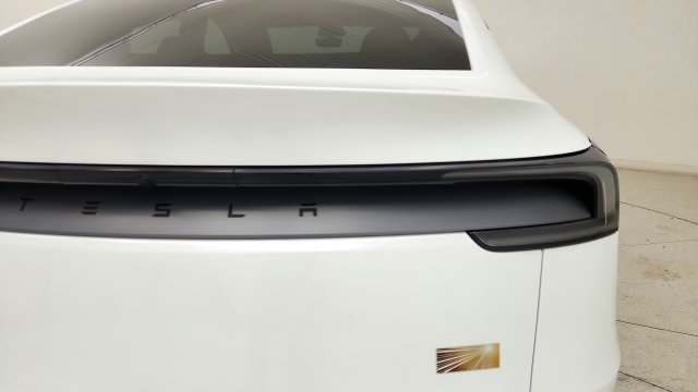 Used 2026 Tesla Model Y 2WD image 26