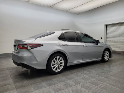 Used 2024 Toyota Camry LE image 10