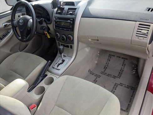 Used 2012 Toyota Corolla LE image 18