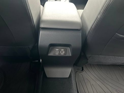 Certified 2024 Subaru Crosstrek 2.0i Premium AWD/4WD image 31