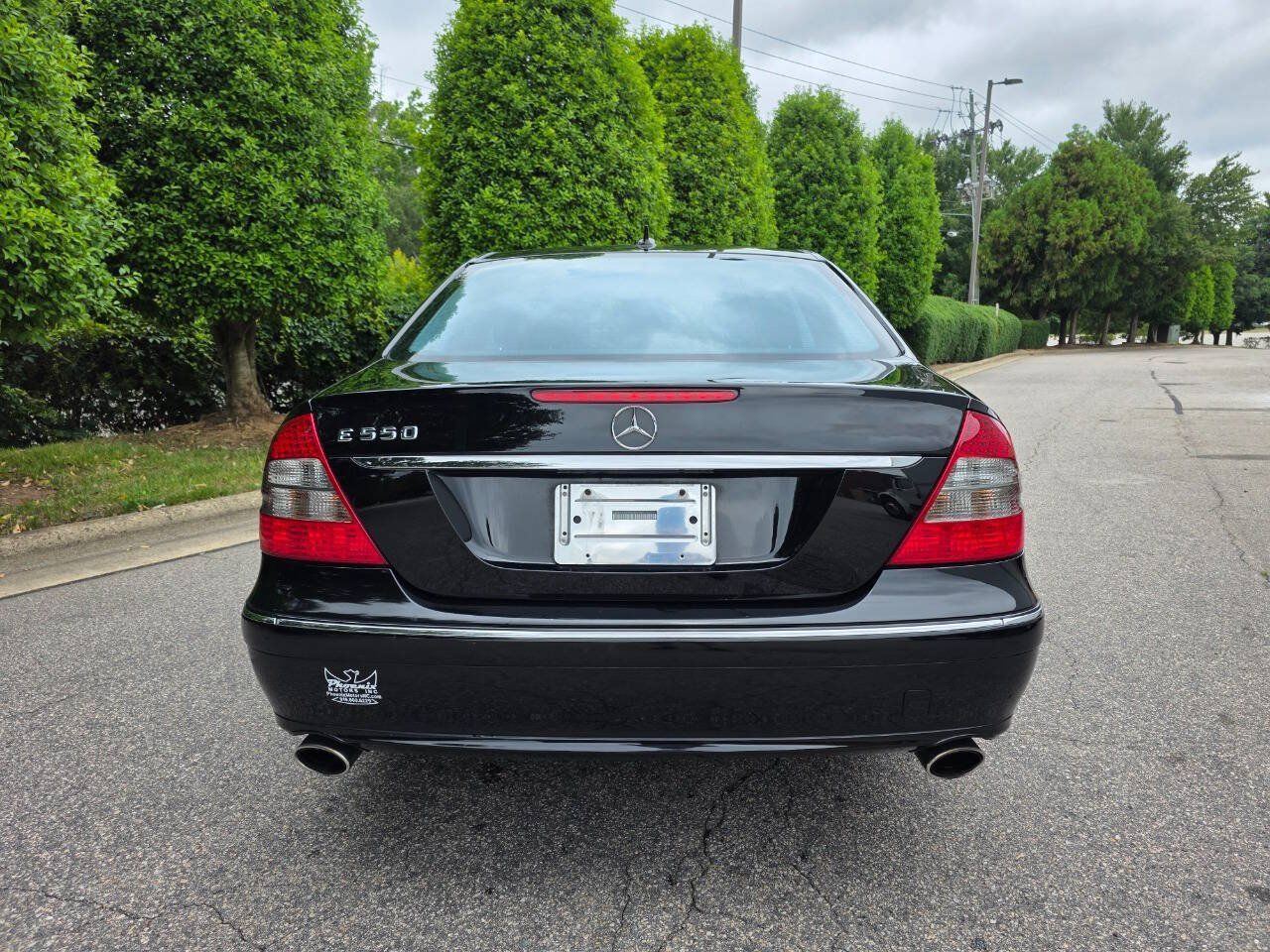 Used 2008 Mercedes-Benz E 550 Sedan image 4