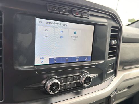 Used 2022 Ford F150 XLT w/ Equipment Group 301A Mid RWD image 24