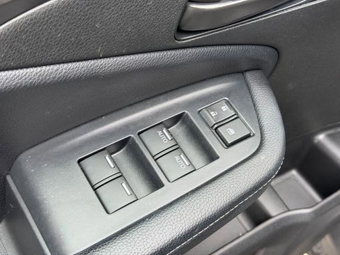 Used 2023 Honda Passport EX-L image 12