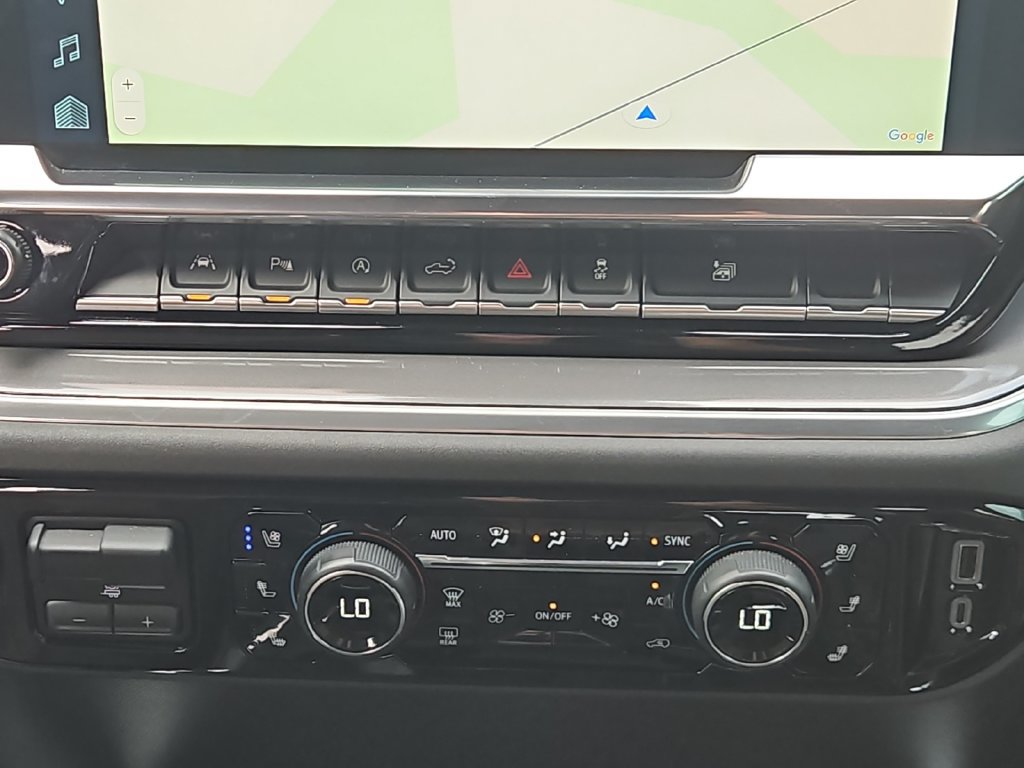 Certified 2025 Chevrolet Silverado 1500 High Country w/ High Country Premium Package AWD/4WD image 21