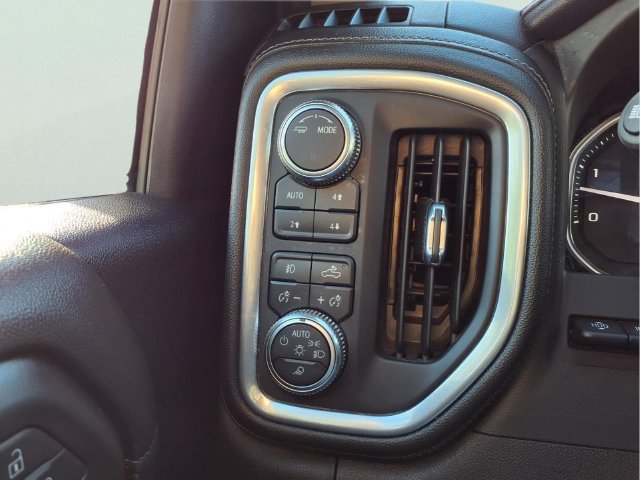 Used 2021 GMC Sierra 2500 Denali w/ Denali Ultimate Package AWD/4WD image 11