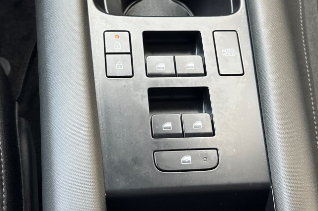 Certified 2025 Hyundai Ioniq 6 SE RWD image 35