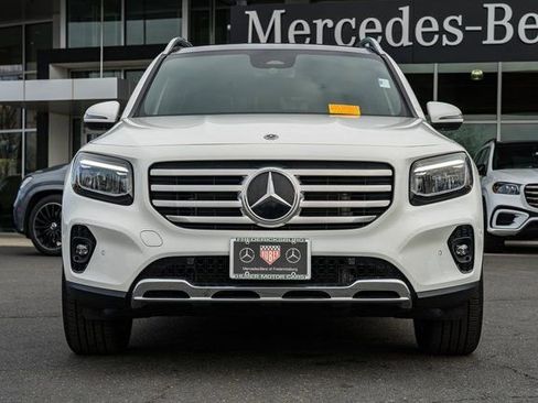 Certified 2024 Mercedes-Benz GLB 250 4MATIC w/ Winter Heating Package image 2