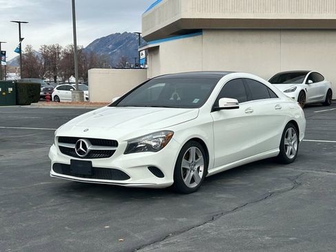 Used 2017 Mercedes-Benz CLA 250 4MATIC image 7