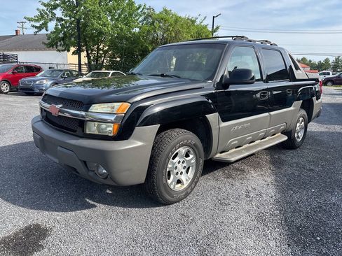 Used 2002 Chevrolet Avalanche 4x4 w/ Off-Road Suspension Pkg image 10