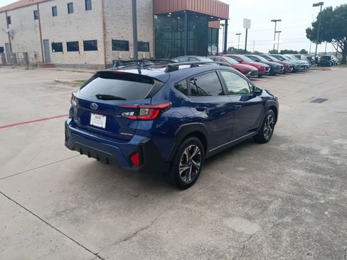 Used 2025 Subaru Crosstrek 2.0i Premium AWD/4WD image 7