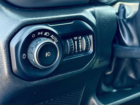 Used 2022 Jeep Wrangler Unlimited Sport S image 11