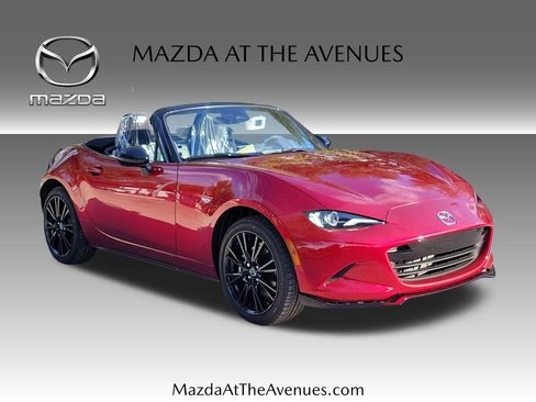 New 2026 MAZDA MX-5 Miata Club w/ Interior Package RWD image 4