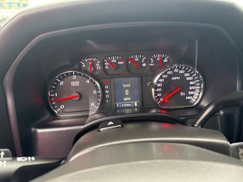 Used 2018 Chevrolet Silverado 1500 Custom w/ Custom Value Package image 24