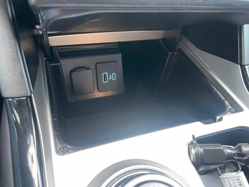 Used 2023 Ford Explorer ST w/ Equipment Group 401A AWD/4WD image 13