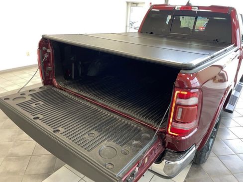 Used 2019 RAM 1500 Laramie image 16