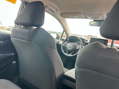 Used 2021 Toyota Corolla LE image 26