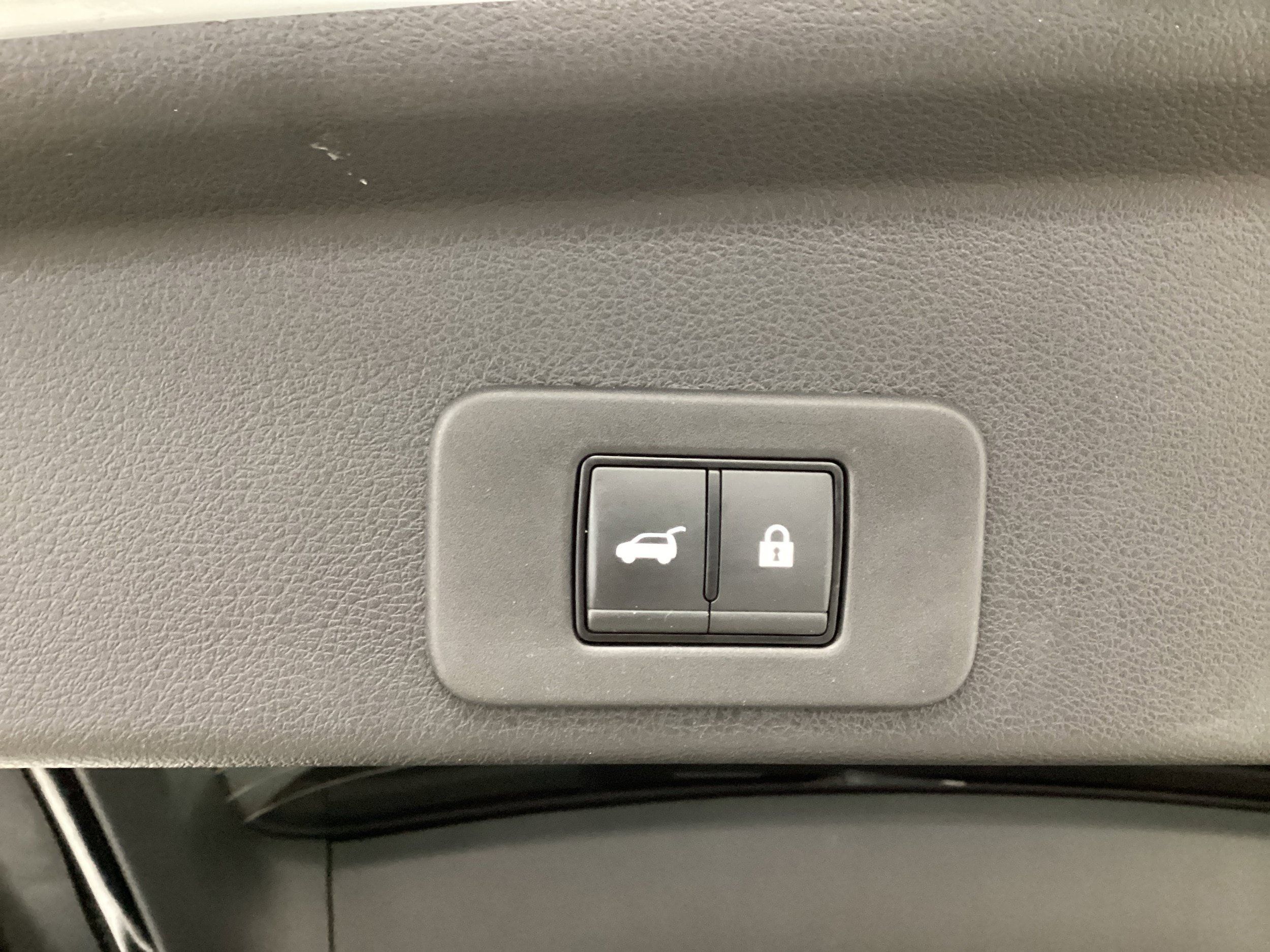 Used 2025 Nissan Murano SL AWD/4WD image 6