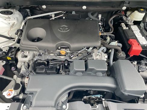 Used 2023 Toyota RAV4 LE image 29