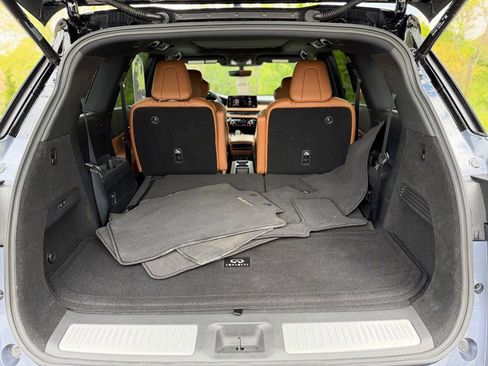 Certified 2026 INFINITI QX60 Autograph w/ Dark Cargo Package AWD/4WD image 32