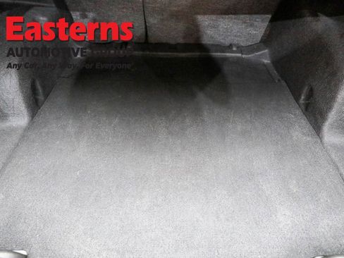 Used 2023 Chevrolet Malibu LT image 9