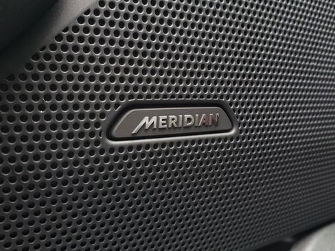 New 2026 Land Rover Range Rover Velar Dynamic SE image 20