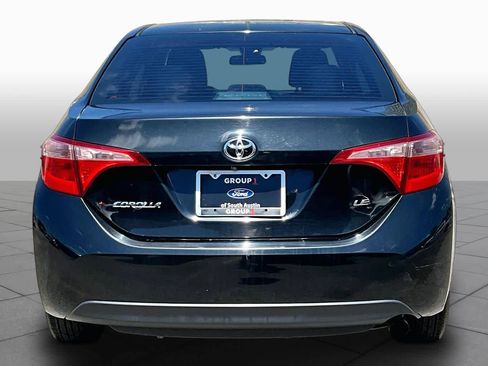Used 2018 Toyota Corolla LE FWD image 8