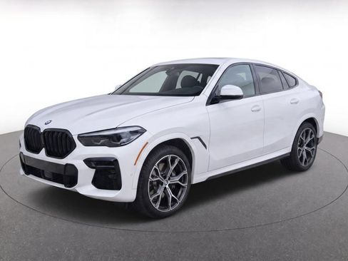Used 2023 BMW X6 xDrive40i w/ M Sport Package AWD/4WD image 2