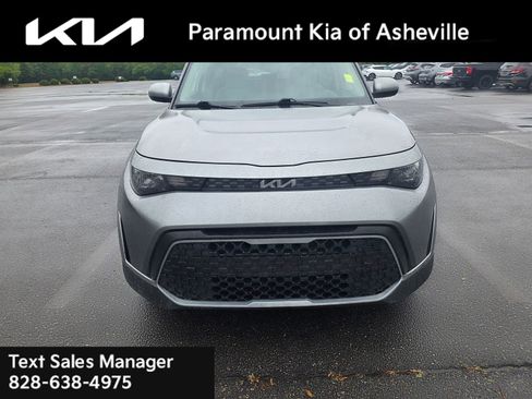 Used 2023 Kia Soul LX w/ LX Technology Package FWD image 8
