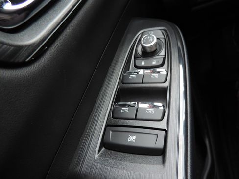 New 2026 Subaru Outback Touring image 21