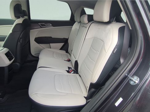 New 2026 Kia Sportage SX FWD image 12