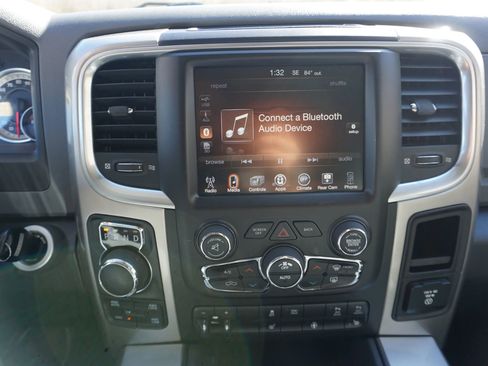 Used 2016 RAM 1500 Big Horn image 37