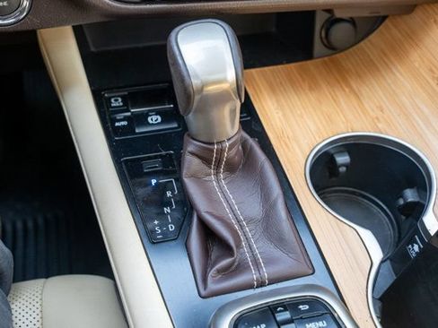 Used 2019 Lexus RX 350L AWD image 32