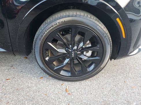 Used 2023 Kia Sorento SX image 6