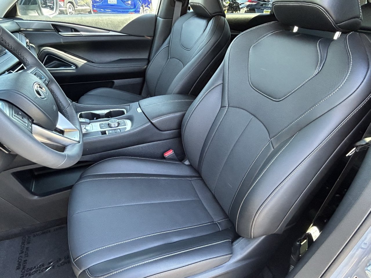 Certified 2027 INFINITI QX60 Luxe w/ Cargo Package FWD image 29