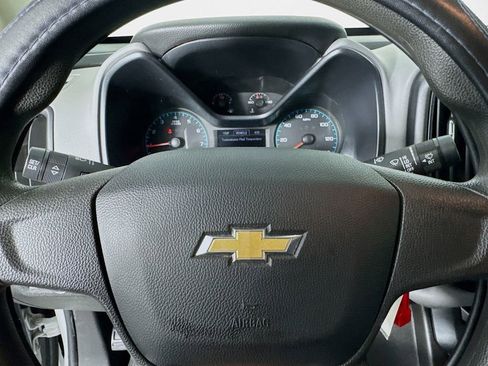 Used 2019 Chevrolet Colorado W/T image 16