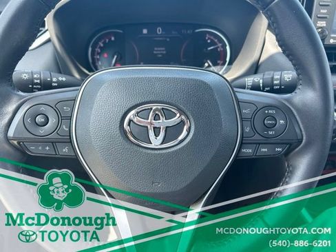 Used 2022 Toyota RAV4 Adventure AWD/4WD image 17